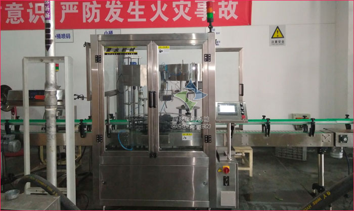 全自動旋蓋機(jī)